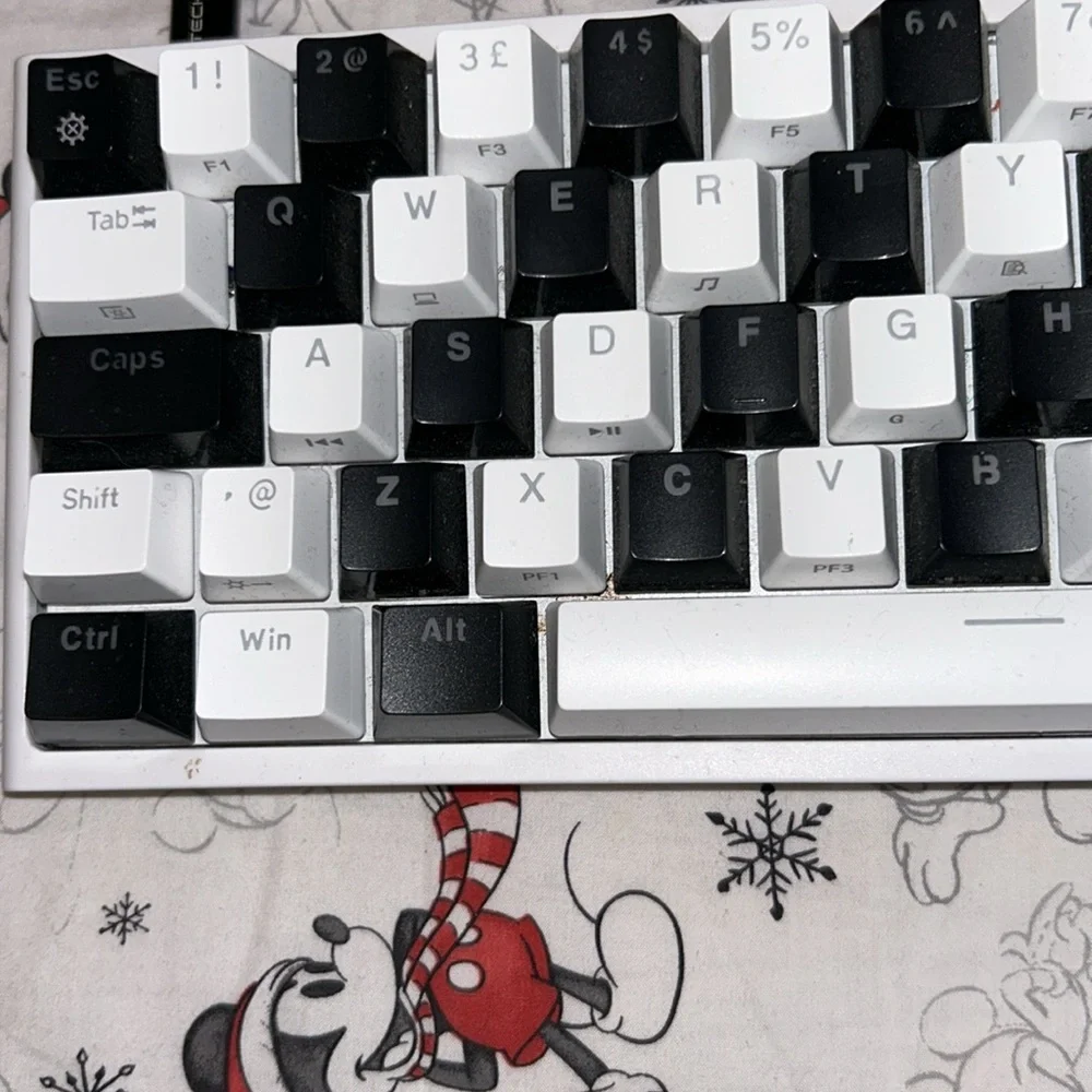 Computer Keyboard and mouse - Picture 5 of 9